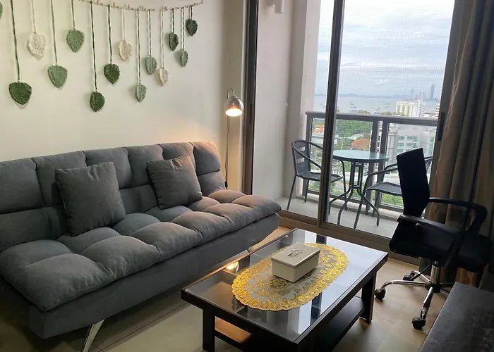 Pattaya Single Bedroom Sea View With Balcony Unixx Condo